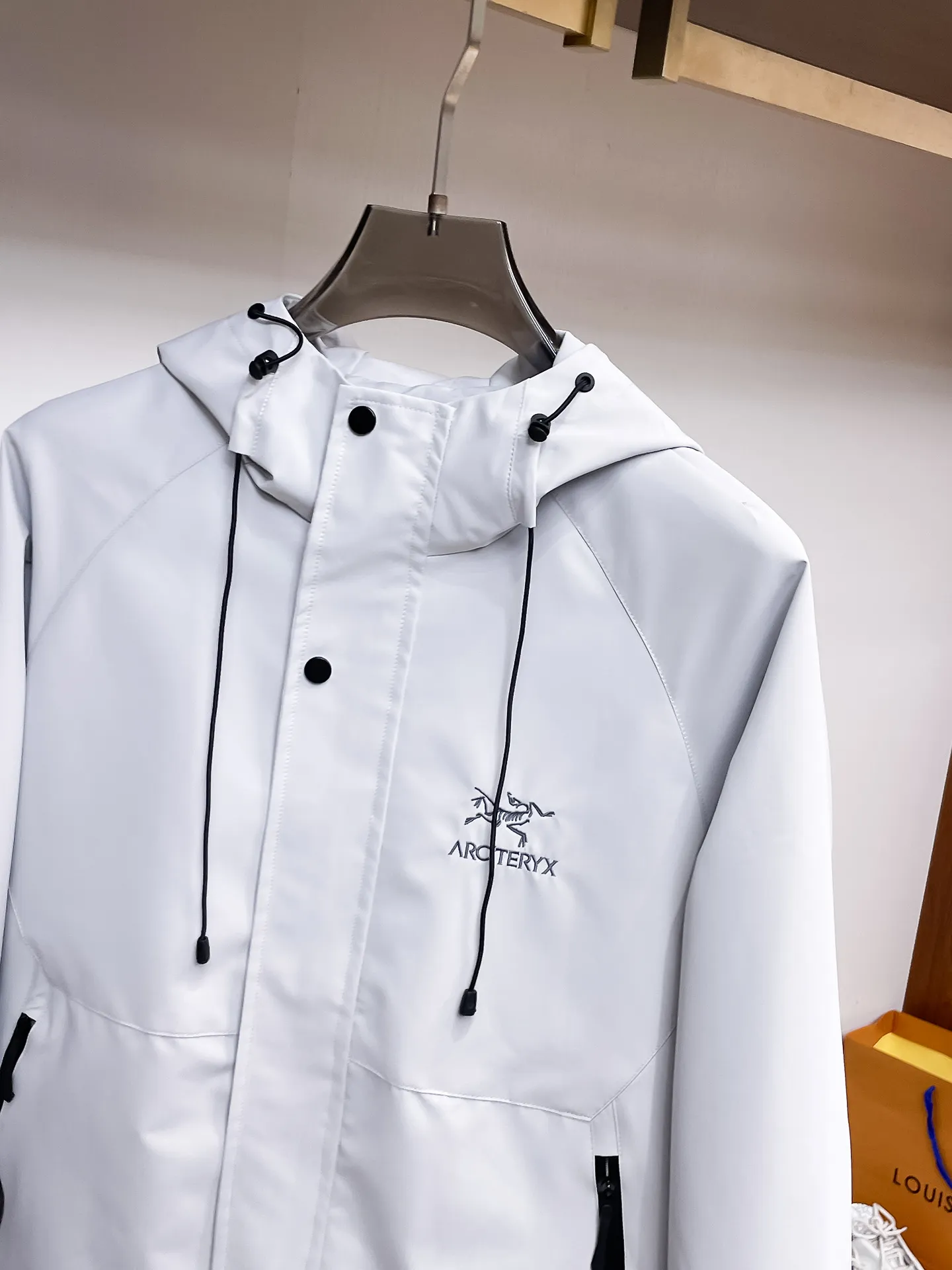 Same Style， ， 2026 New Arrival ， Original Premium Breathable ， ， ， Quality。 ， Sizes：M～3XL，